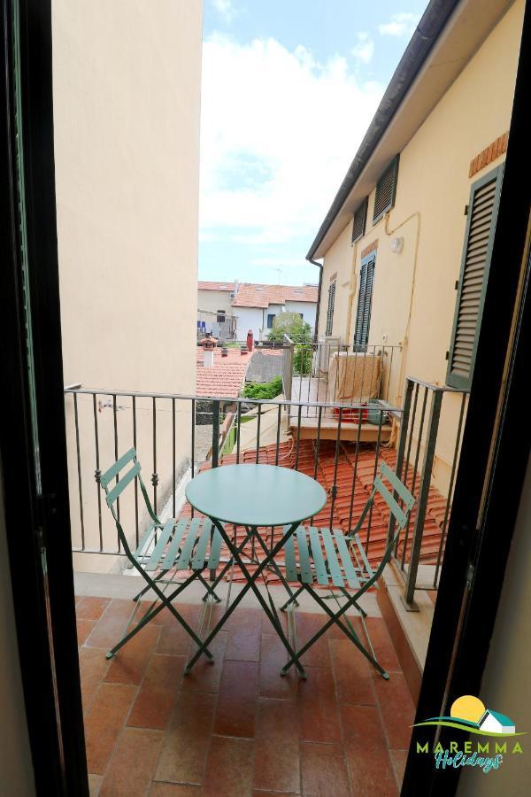 Maremma Holidays -Residenza Olesia Follonica Eksteriør billede